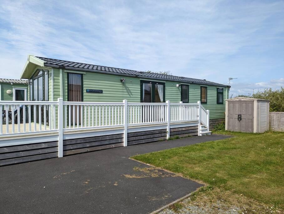 6 Berth Holiday Home On Ocean Edge Near Morecambe Heysham Bagian luar foto