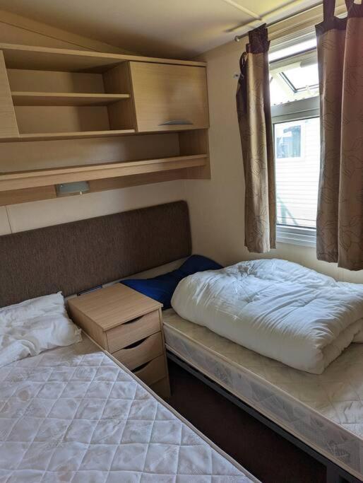 6 Berth Holiday Home On Ocean Edge Near Morecambe Heysham Bagian luar foto