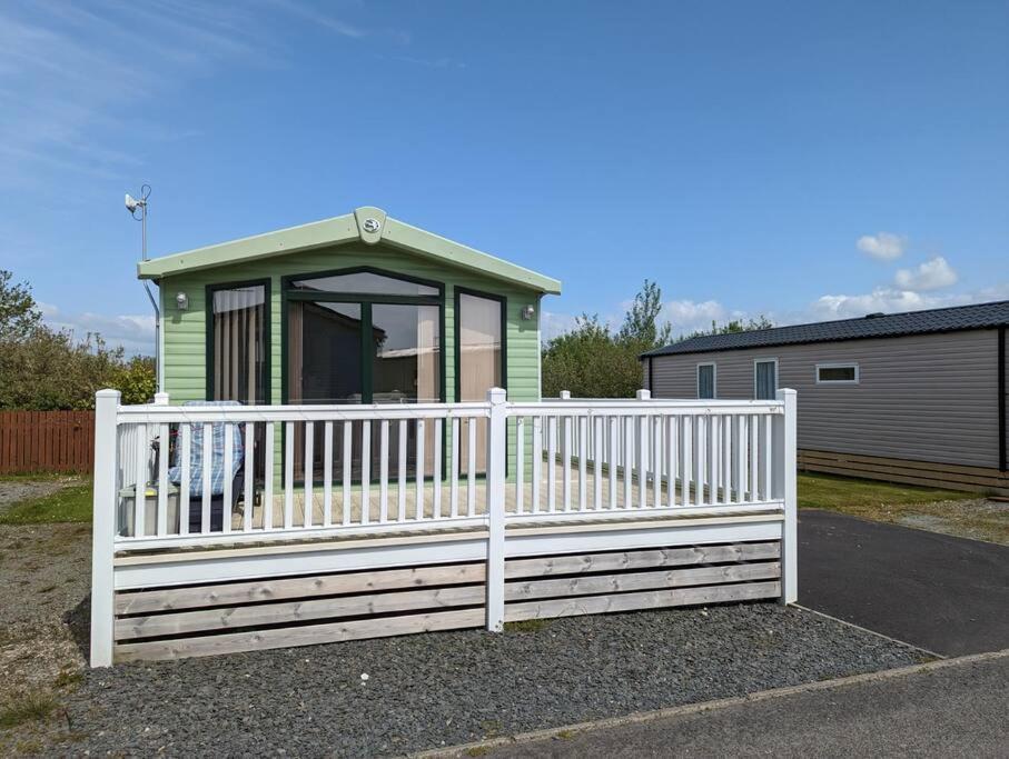 6 Berth Holiday Home On Ocean Edge Near Morecambe Heysham Bagian luar foto