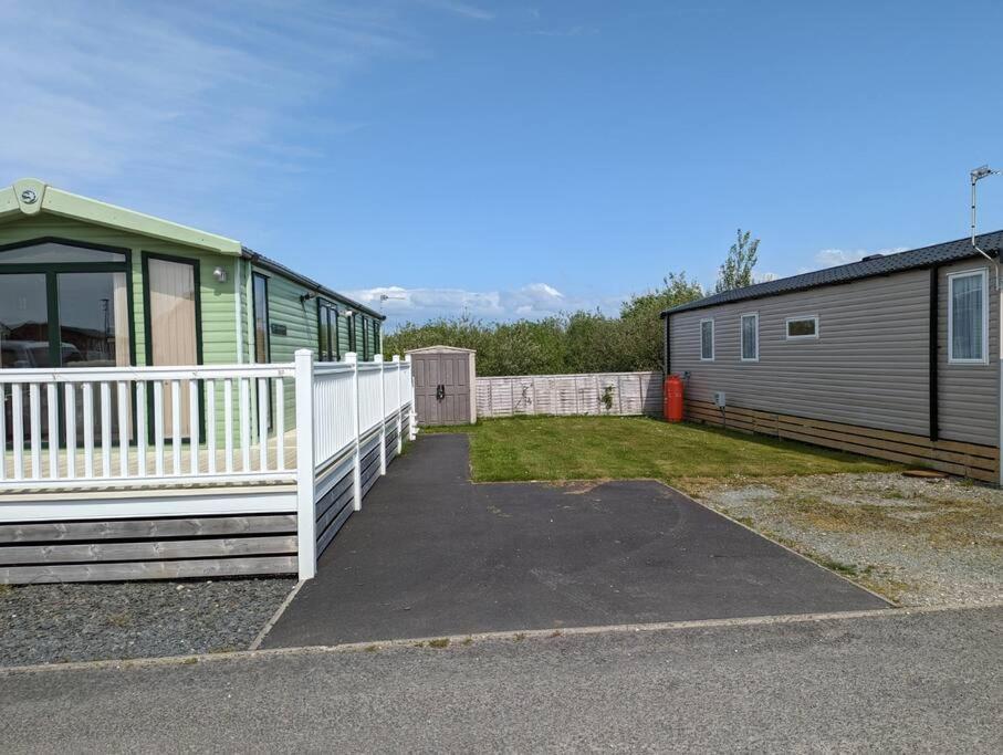 6 Berth Holiday Home On Ocean Edge Near Morecambe Heysham Bagian luar foto