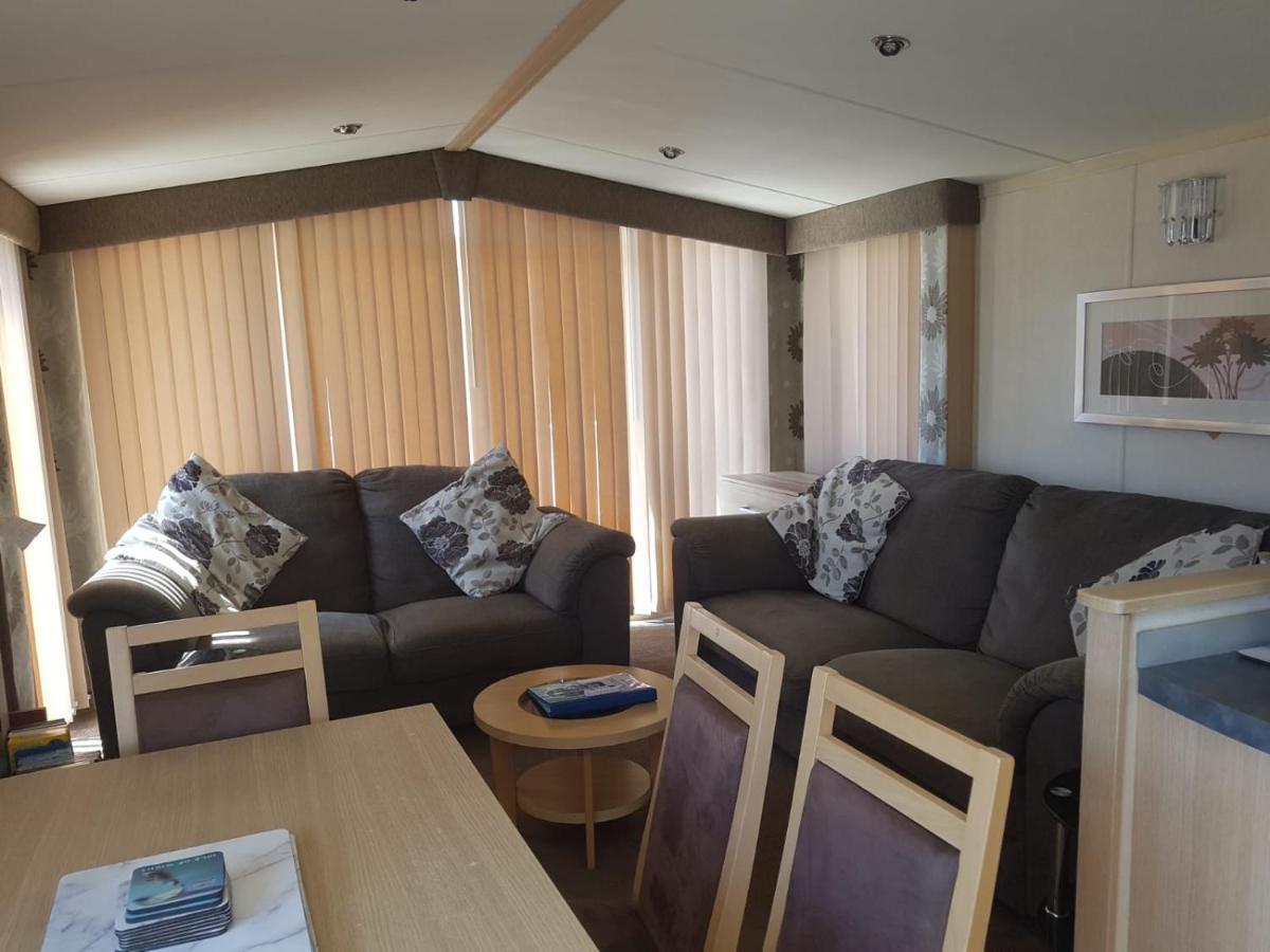 6 Berth Holiday Home On Ocean Edge Near Morecambe Heysham Bagian luar foto